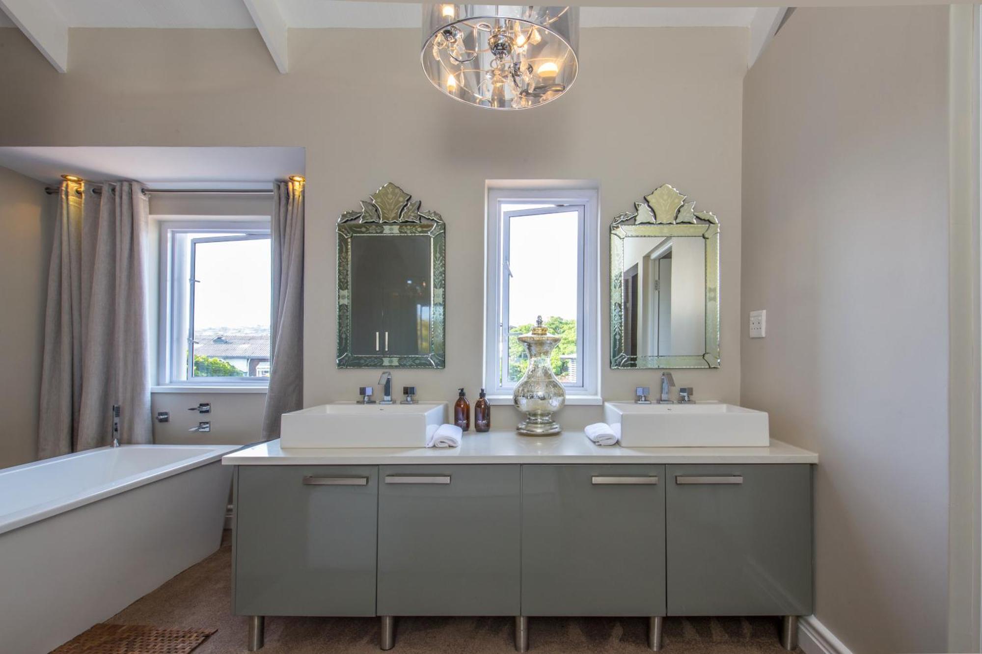 Thesen Harbour Town Apartments @ Beautiful Knysna Villas Room photo